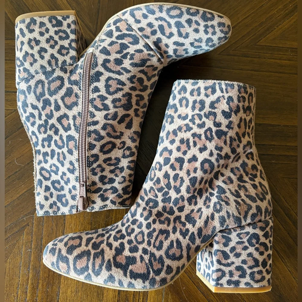 Free People Nicola Suede Block Heel Calf Boots Leopard Cheetah Women’s 37 7 - Picture 7 of 12